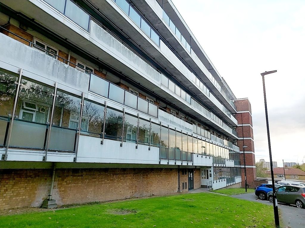 Property photo 1 of 9