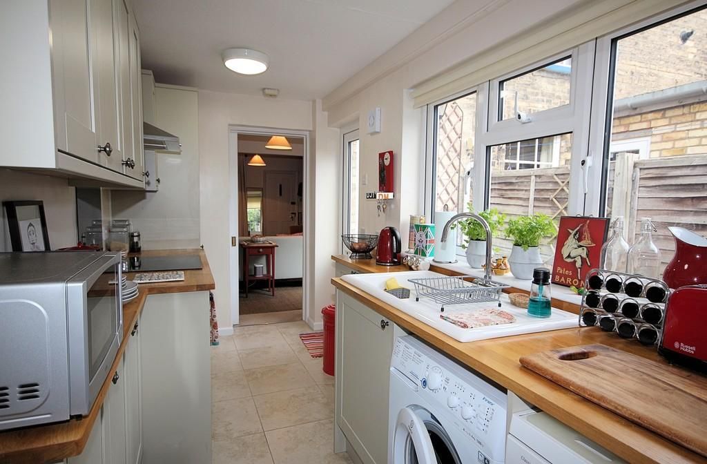 Property photo 3 of 7