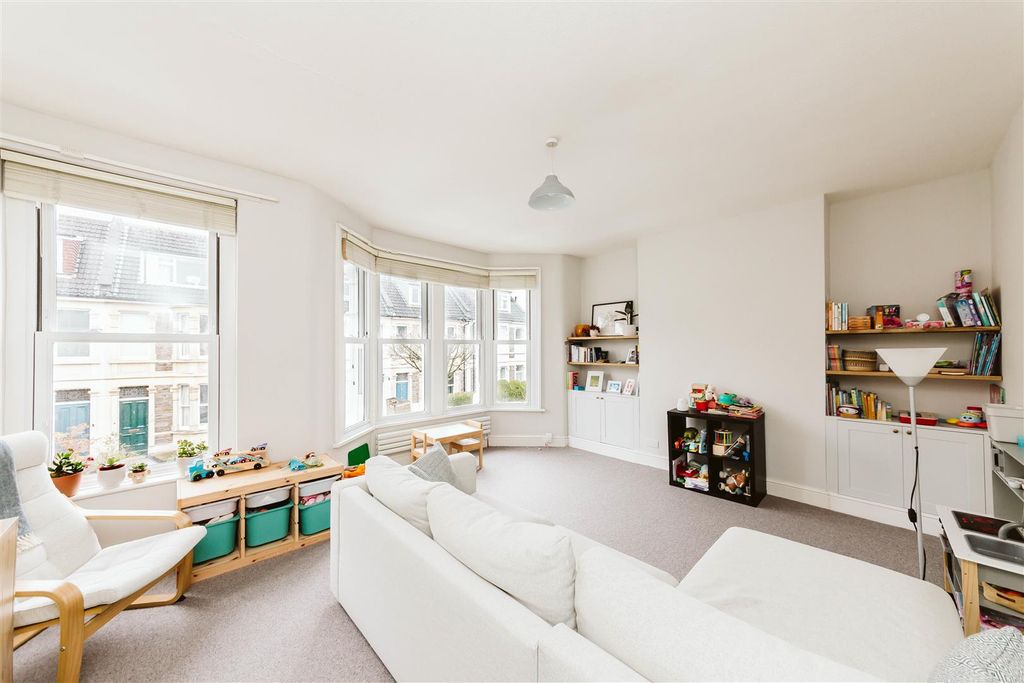 Property photo 2 of 14 Ks2B2214.Jpg