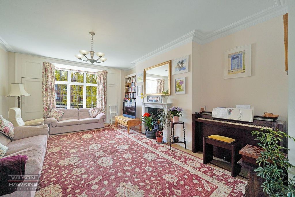 Property photo 3 of 21 17 London Road - 4Saaa3d4Eqqlzyhayvws.Jpg