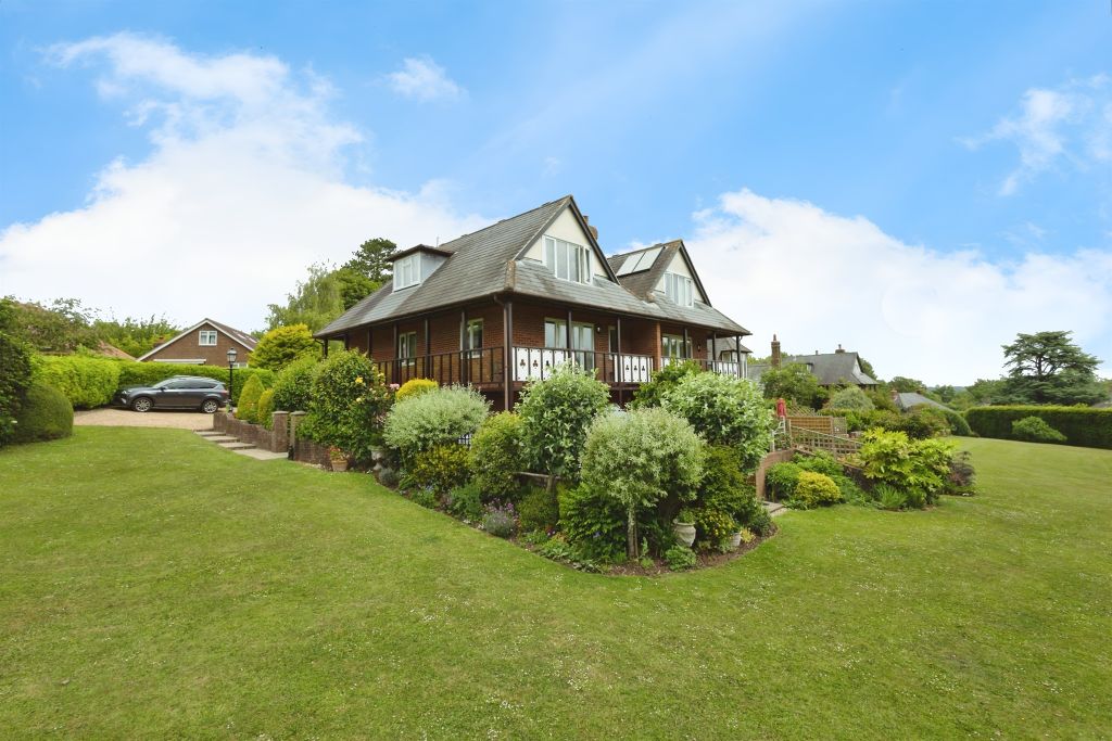 Property photo 2 of 30