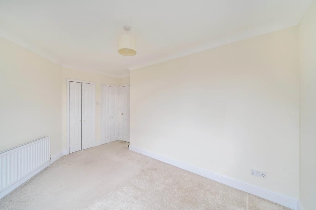 Property photo 3 of 9 Bedroom