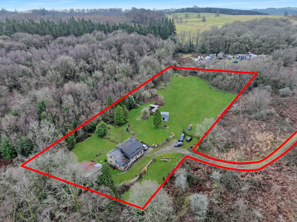 Property photo 2 of 60