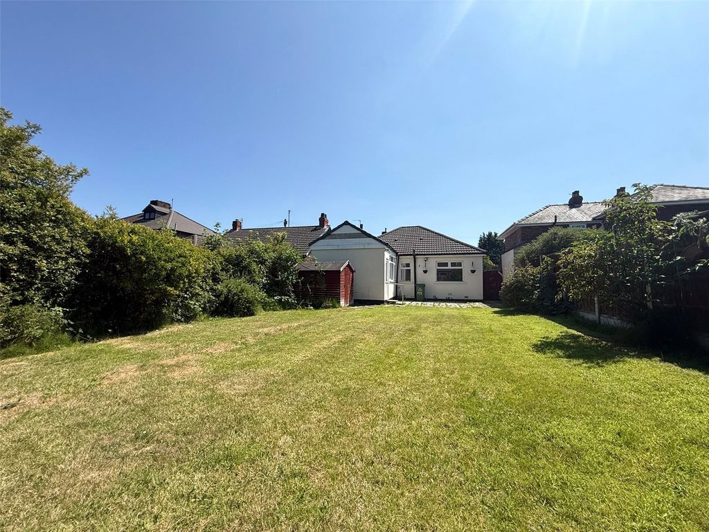 Property photo 2 of 14 Picture No. 23