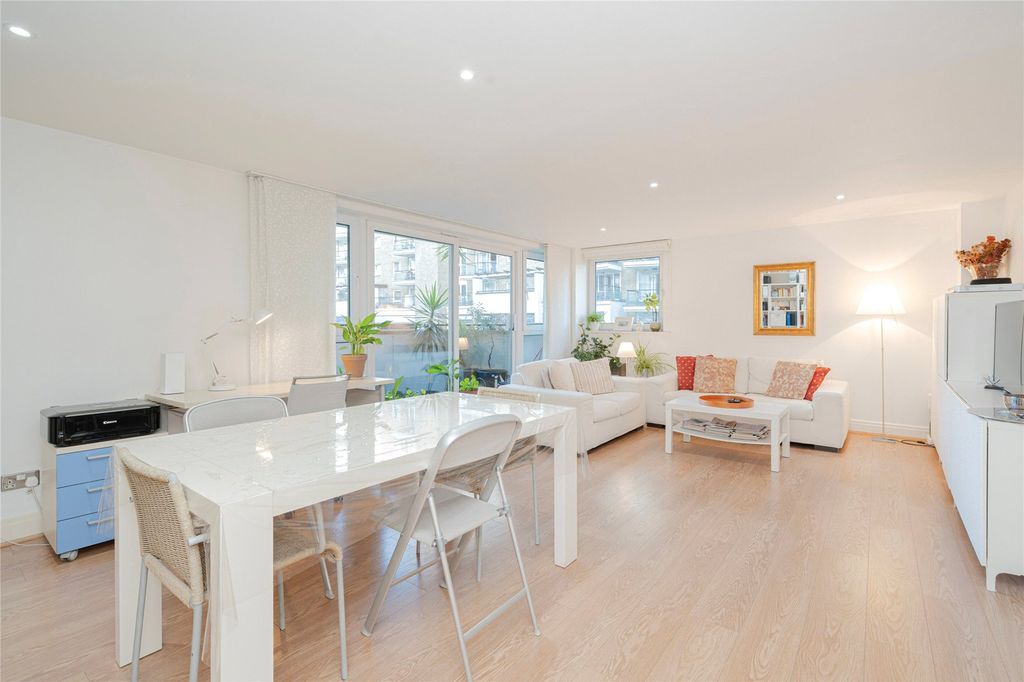 Property photo 2 of 10 Picture No. 06