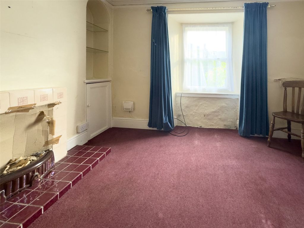 Property photo 2 of 15 Picture No. 19