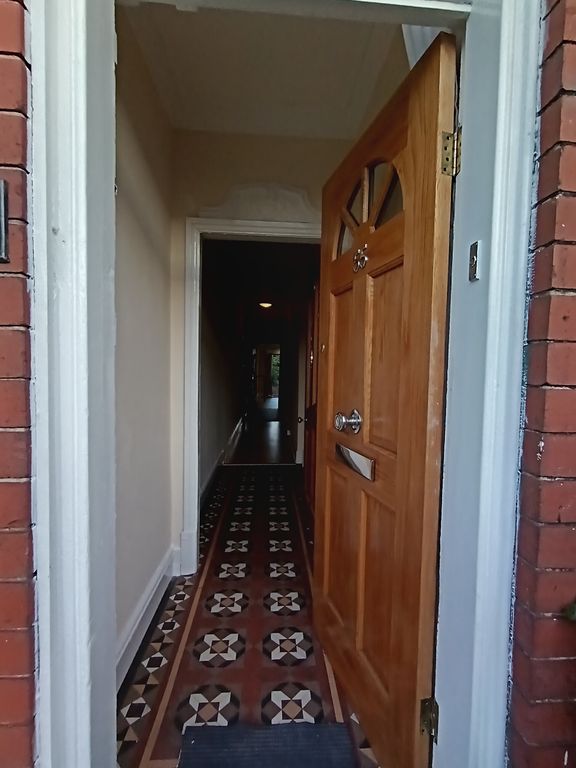 Property photo 3 of 34