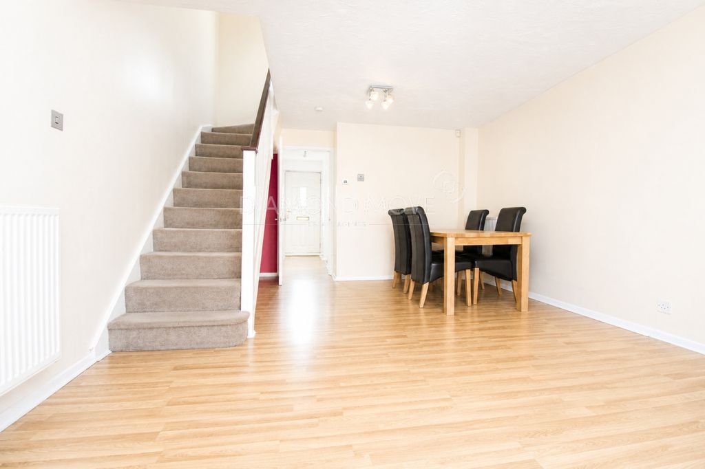 Property photo 2 of 12 Photo 10