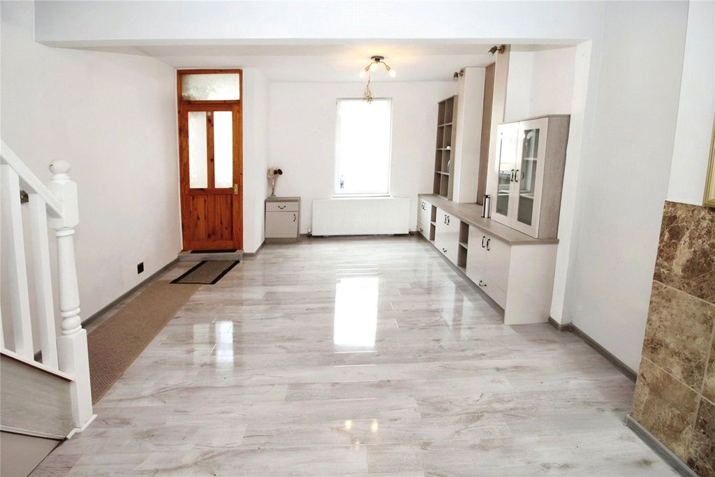 Property photo 2 of 12 Lounge/Dining Room
