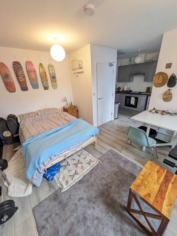 Property photo 2 of 6