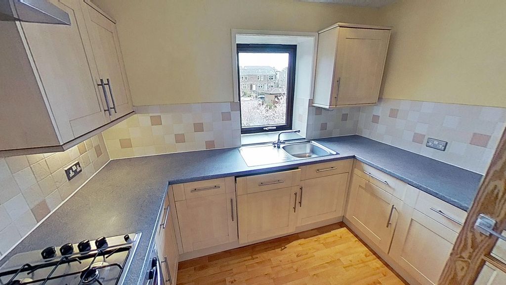 Property photo 2 of 10 Photo 2