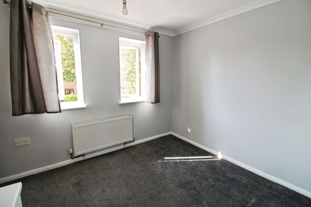 Property photo 3 of 17 Pbox-Img.Jpg