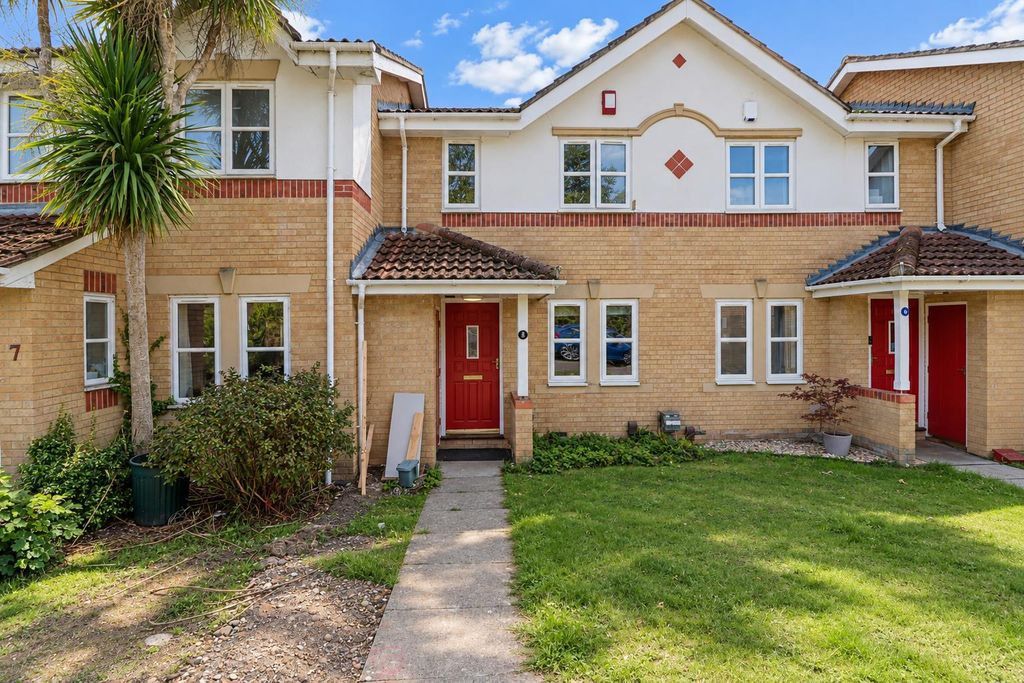 Property photo 1 of 17