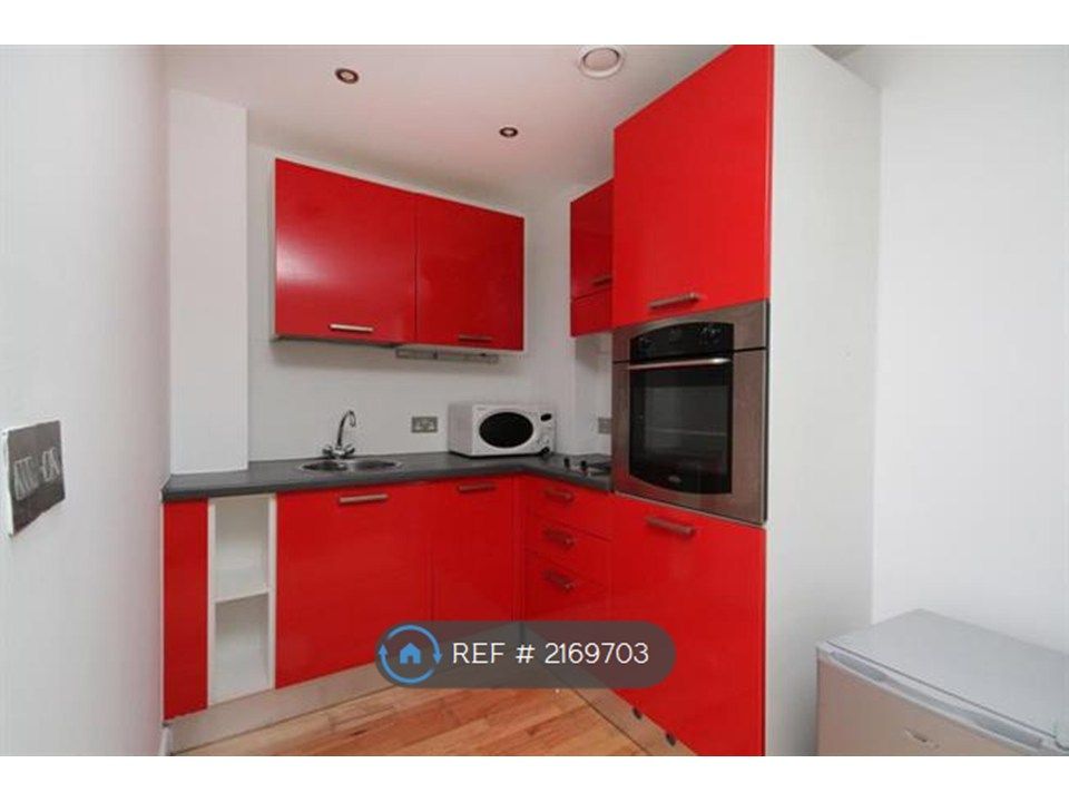 Property photo 3 of 6 Kitchen Close Up