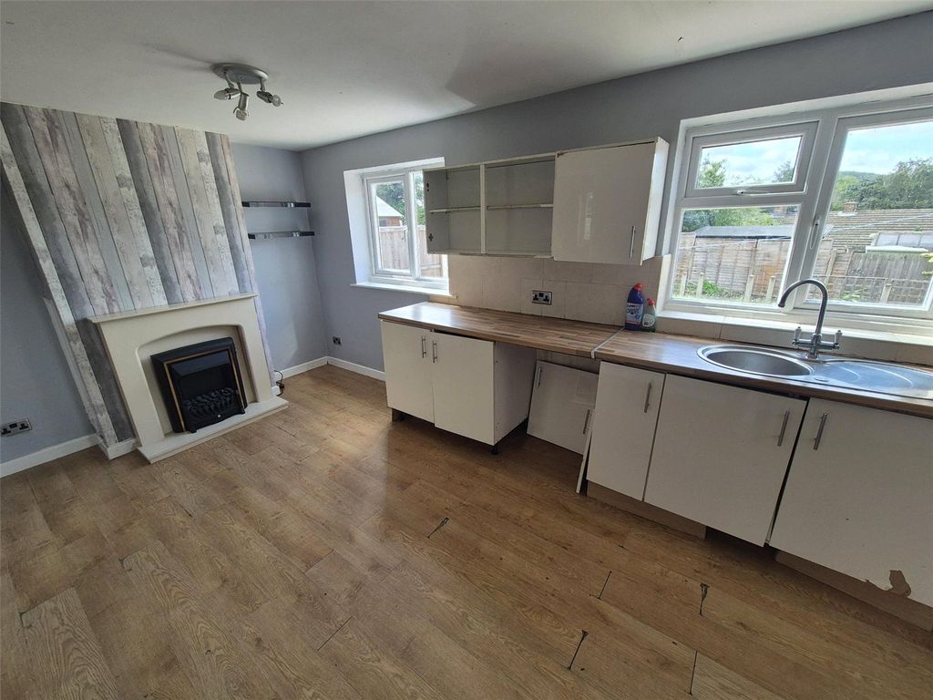 Property photo 2 of 10 Picture No. 08