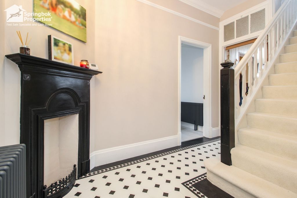 Property photo 2 of 19 Image 1