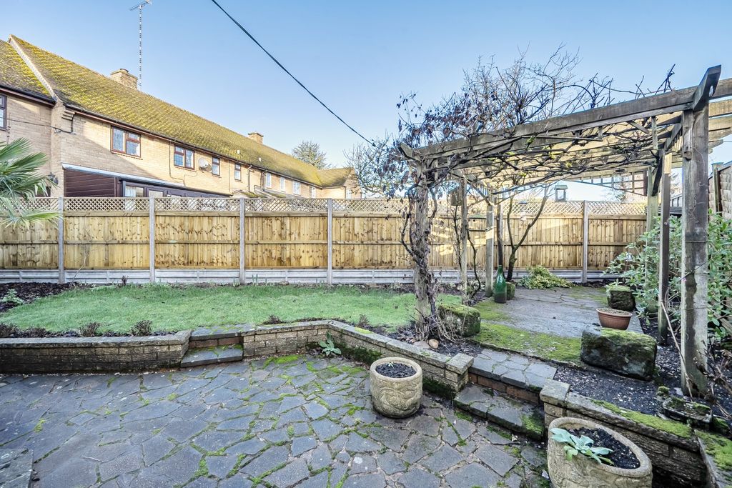 Property photo 2 of 16 1401033-14-696A4726340Fc