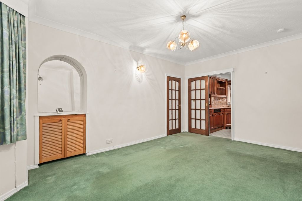 Property photo 2 of 32 4604704