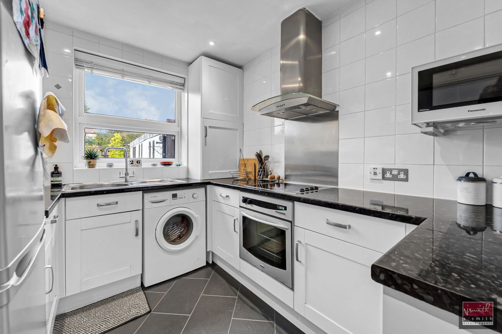 Property photo 3 of 14 Dsc06653