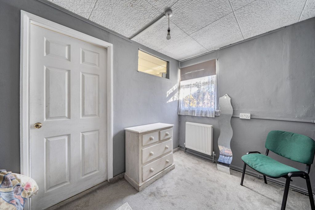 Property photo 3 of 15 Picture 3