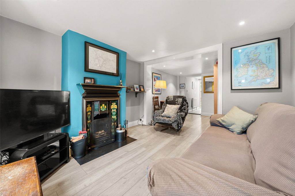 Property photo 2 of 12 Picture No. 05