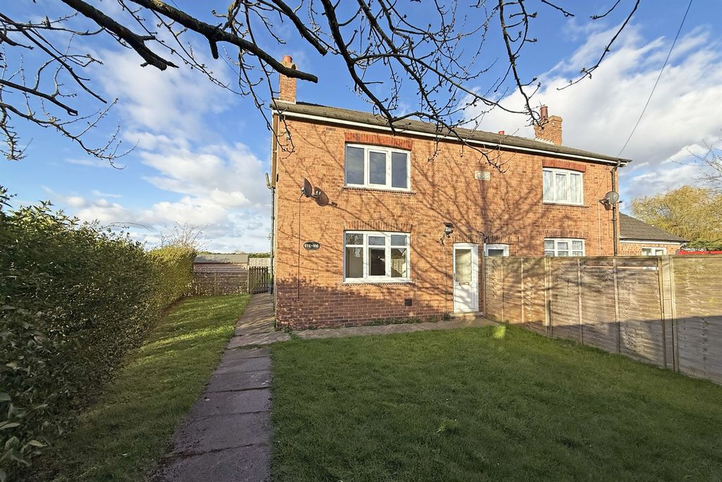 Property photo 1 of 13 (Main)