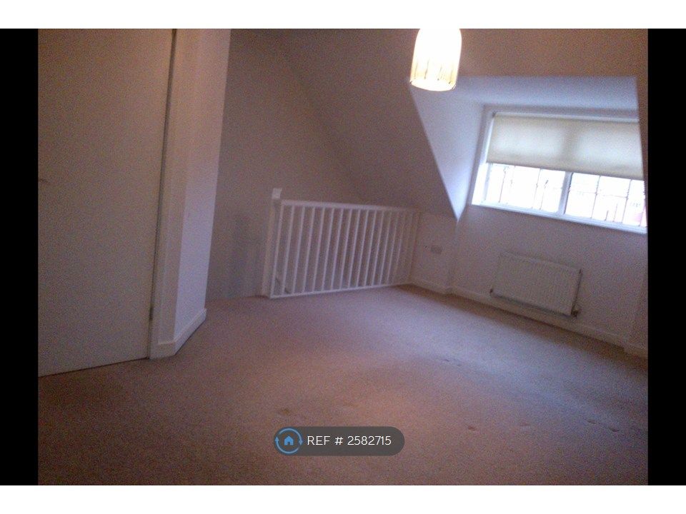 Property photo 3 of 4