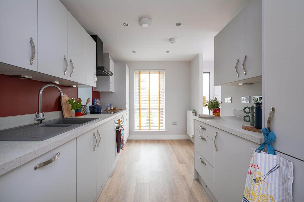Property photo 2 of 10 An Open Plan, Modern Kitchen Is Brand New From The Day You Move In