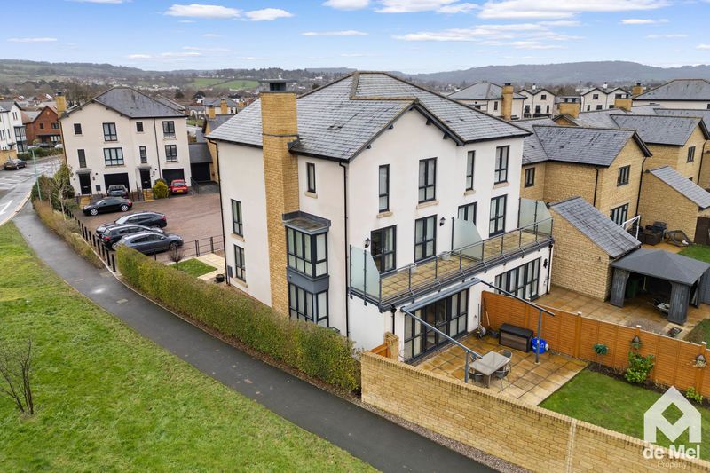 Property photo 3 of 25 Photo 4