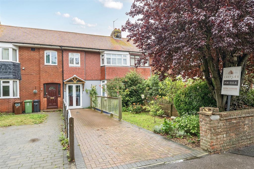 Property photo 1 of 16 1346657-1-68B8249224Dd7.Jpg