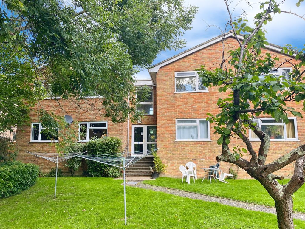 Property photo 1 of 6