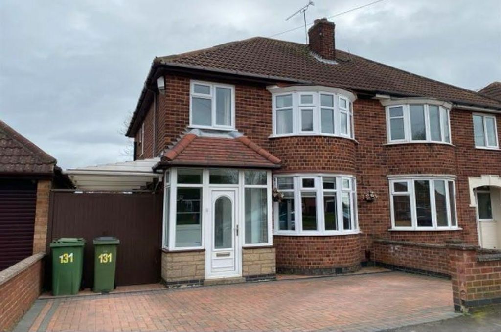 Property photo 1 of 9 Image