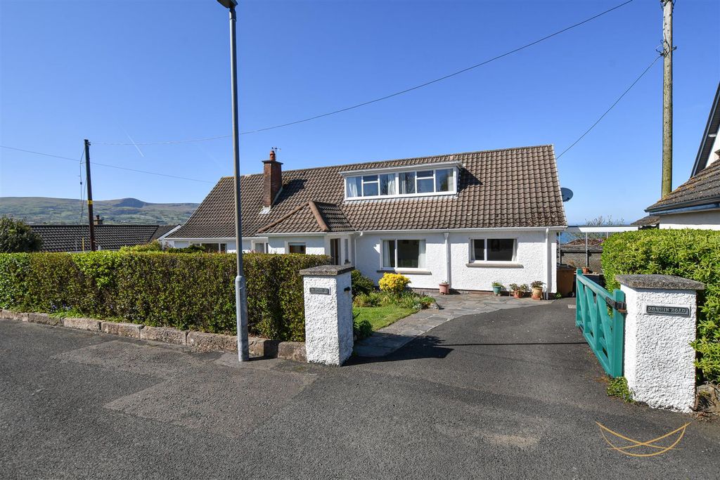 Property photo 2 of 53 Dhp-3.Jpg