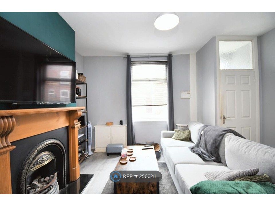 Property photo 3 of 16