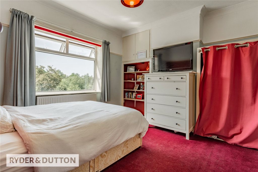 Property photo 3 of 29 Picture No. 02