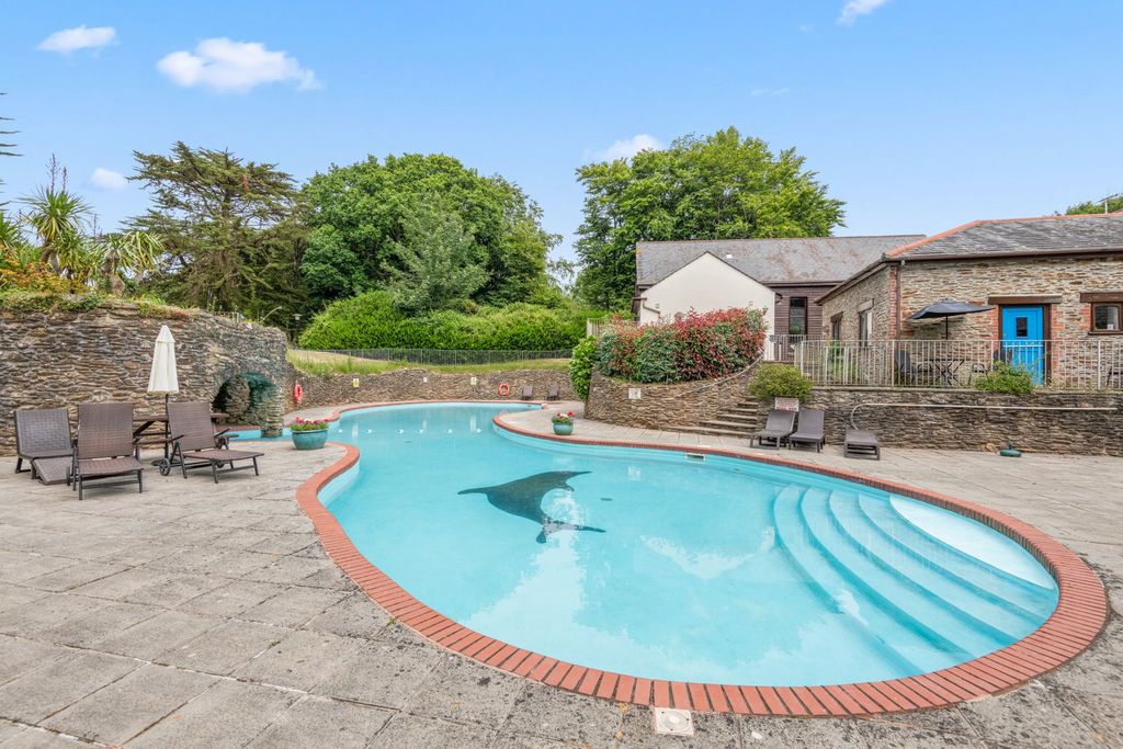 2 bed end terrace house for saleColmer Estate, Nr Modbury PL21