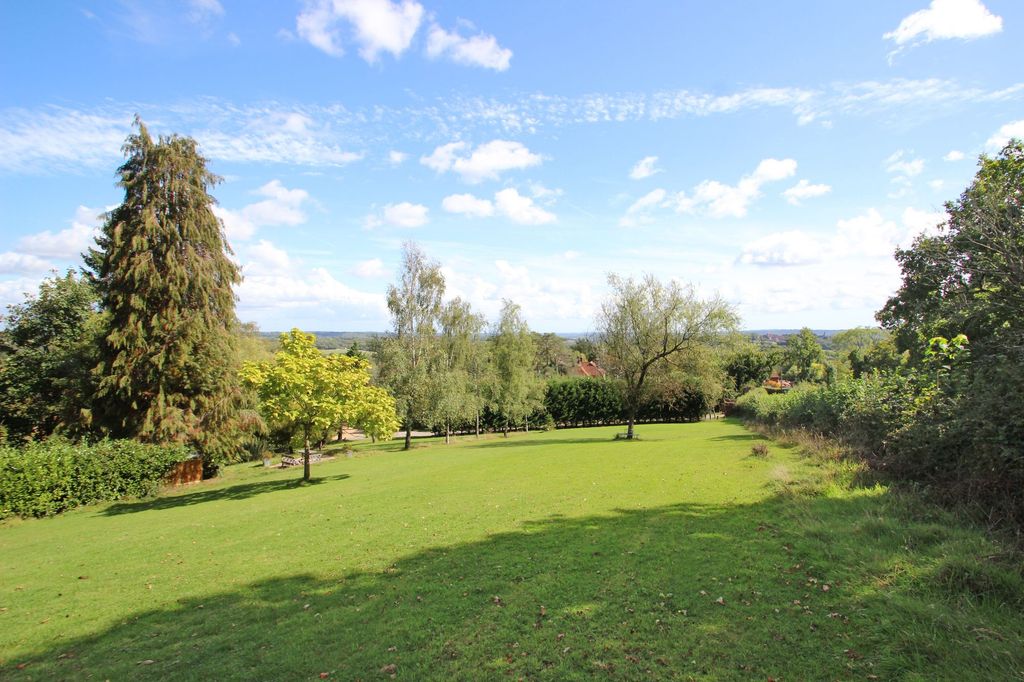 Property photo 2 of 30 View And Garden