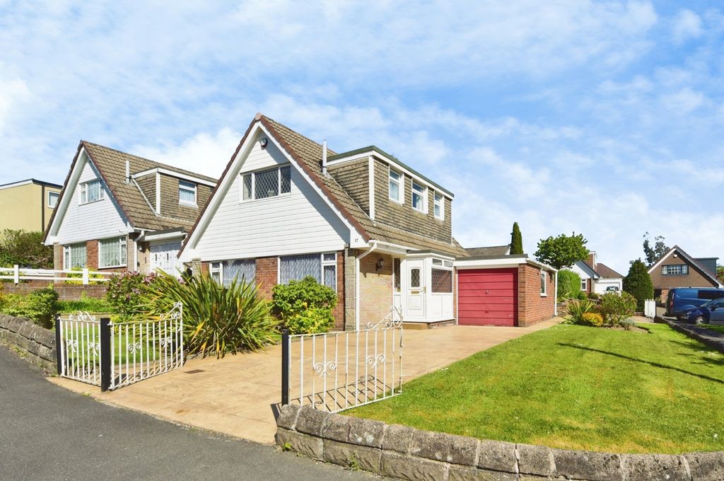 Property photo 1 of 19 Pbox-Img.Jpg