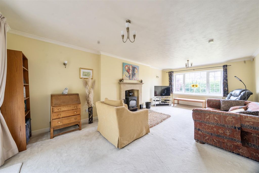 Property photo 3 of 28 1476822-16-6A2813d6Ac35B.Jpg