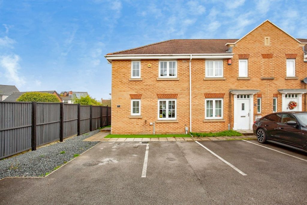 Property photo 1 of 20