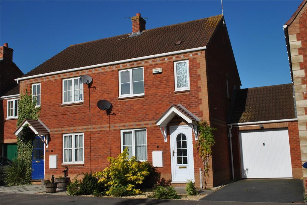 Property photo 2 of 12 Exterior