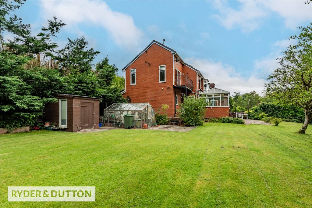 Property photo 1 of 37 Picture No. 35