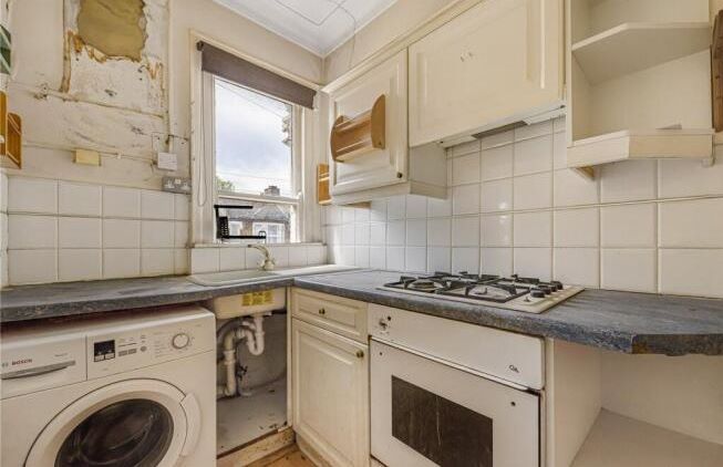 Property photo 2 of 7
