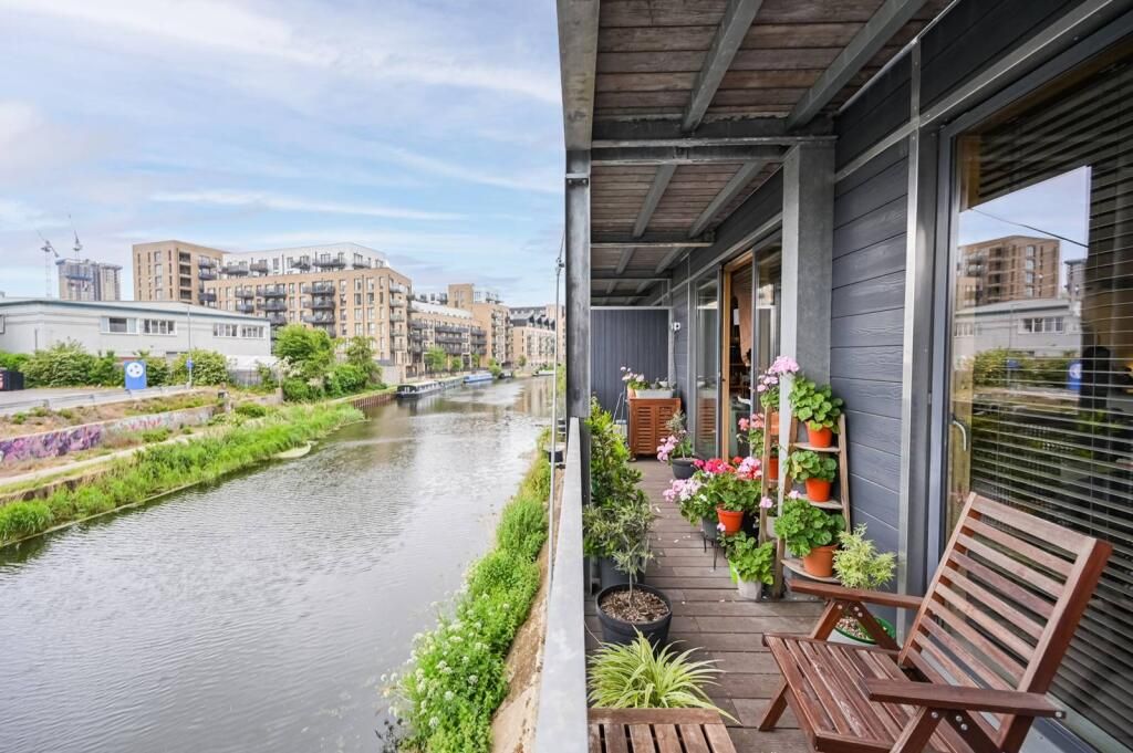 Property photo 2 of 20 82857_1325916_Img_02_0000.Jpeg