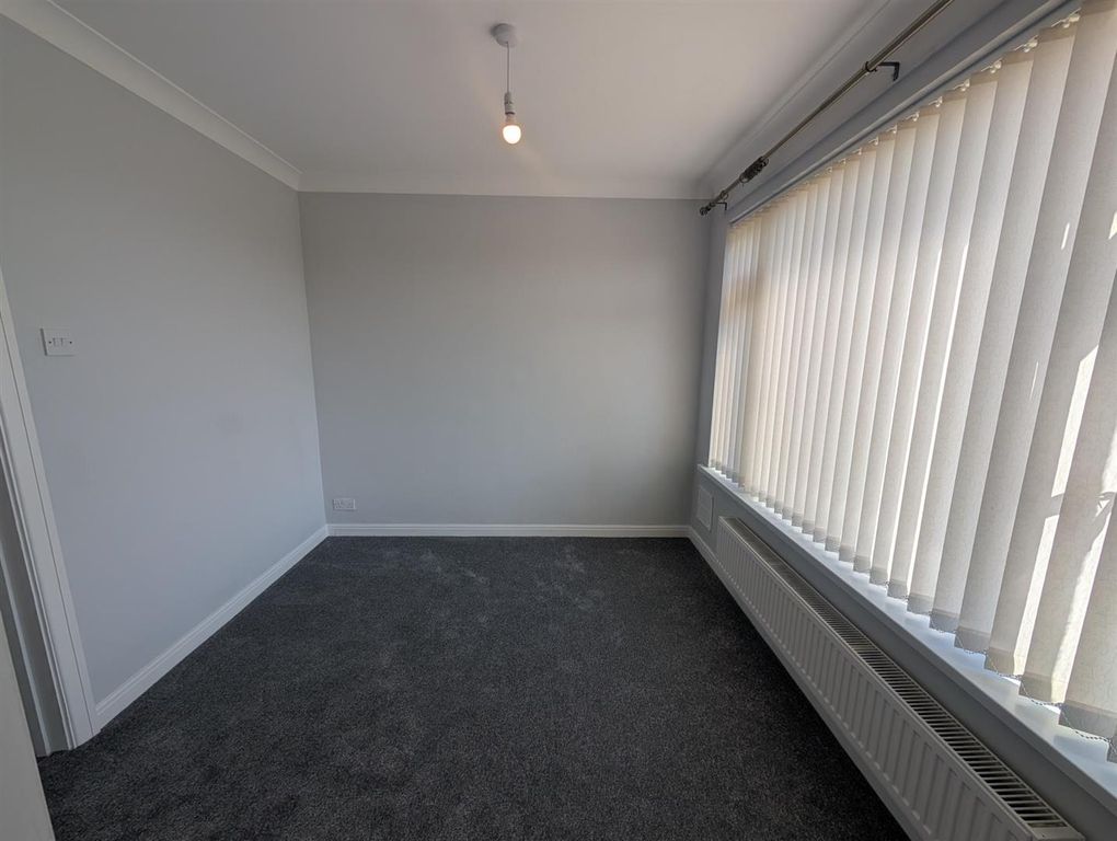 Property photo 3 of 17 1000031525.Jpg