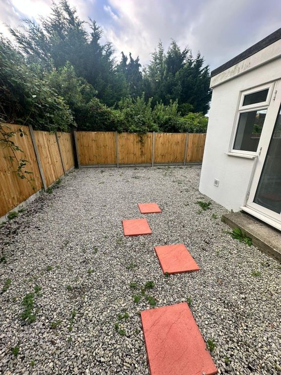 Property photo 2 of 14 Garden.Jpg