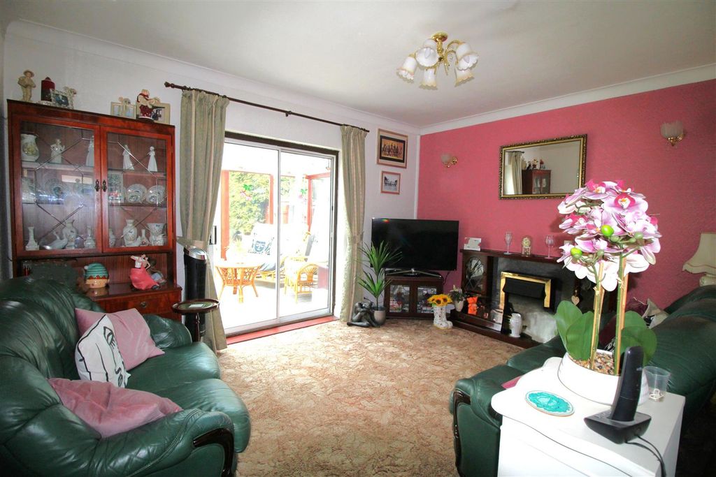Property photo 3 of 17 Img_4338.Jpg