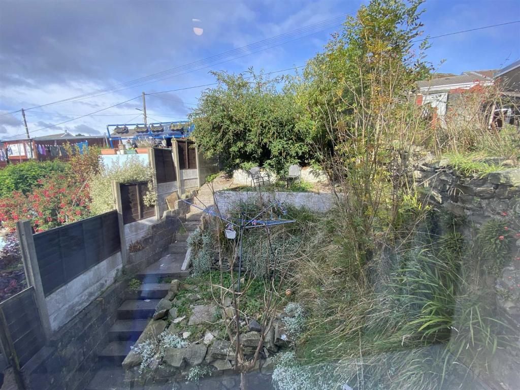 Property photo 3 of 3