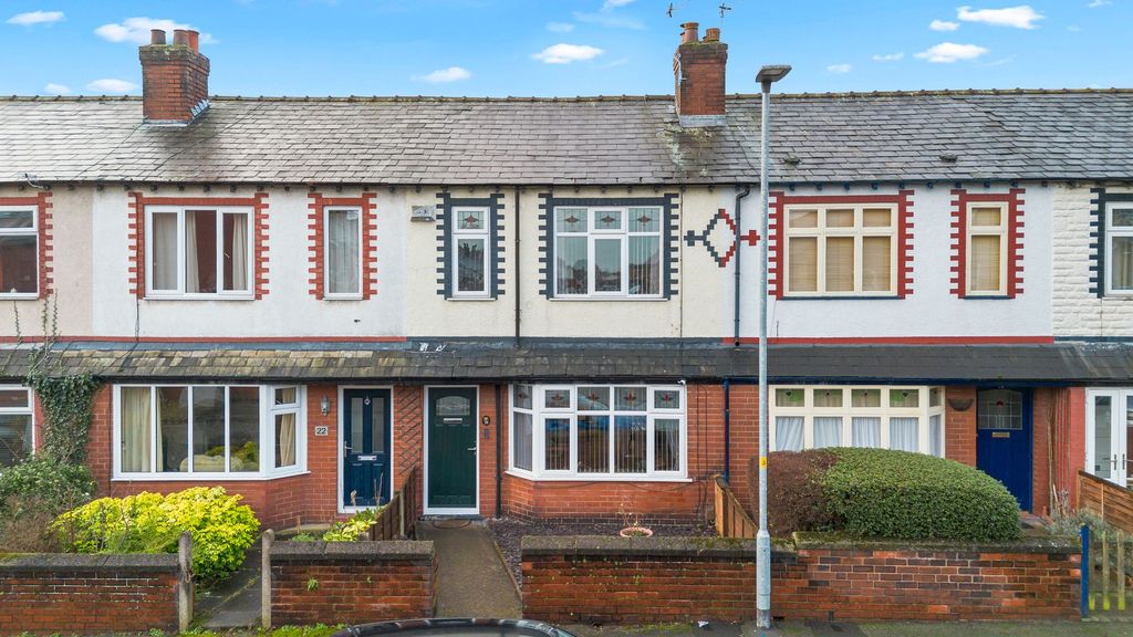 Property photo 1 of 21