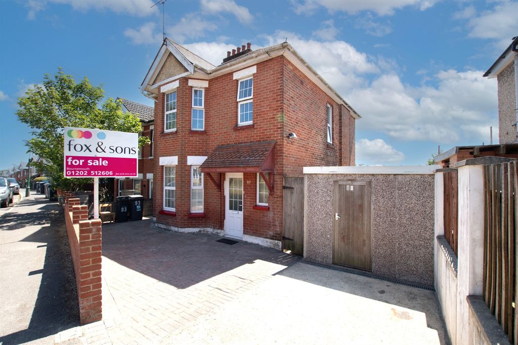 Property photo 1 of 19